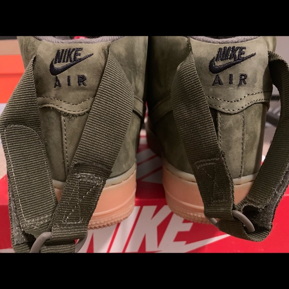 Nike Air Force One - Picture 4 of 4